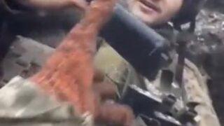 Cep telefonu hayatını kurtardı! Kurşun cep telefonuna ispat edilince ölümden kıl payı kurtuldu