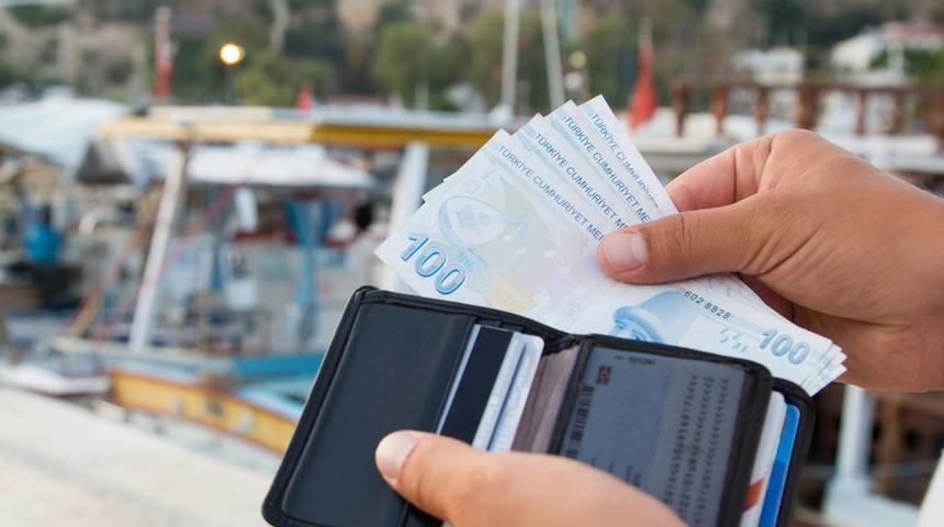 Fiyatlar yüzde 50 arttı! Vatandaş akın etti: 5 günlük Ramazan Bayramı tatili için maliyet 20 bin lira...