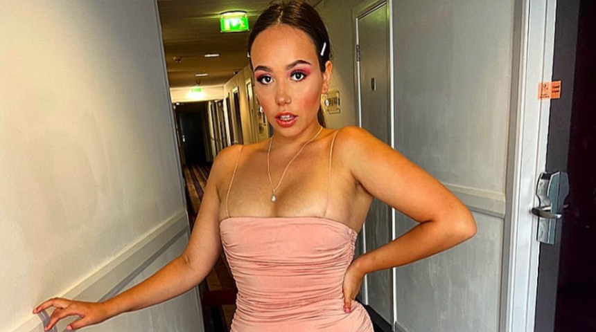 Televizyonda üçlü ilişki! Kıskançlık krizi devreye girince gözyaşlarına hakim olmadı