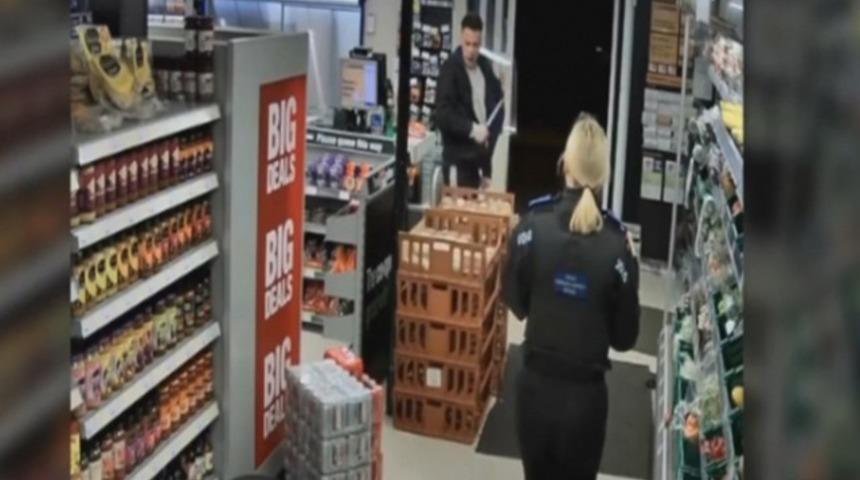 Bıçaklı teröriste 3 yıl hapis