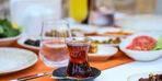 Herkes yapıyor ama kahvaltıda çayın yanında asla bunu yemeyin