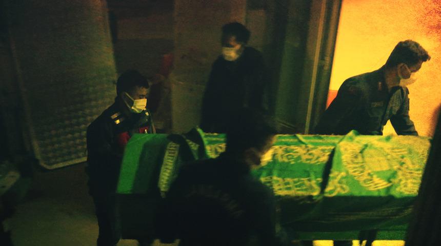 &Ccedil;obanlar hayvanlarını otlatırken karşılaştıklarıyla şoke oldular! Ekipler harekete ge&ccedil;ti