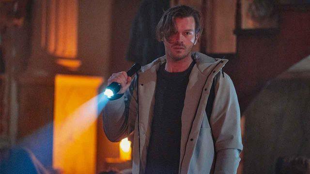 Yakamoz S-245 dizisi konusu nedir? Netflix Yakamoz S-245 dizisi oyuncuları kimler?