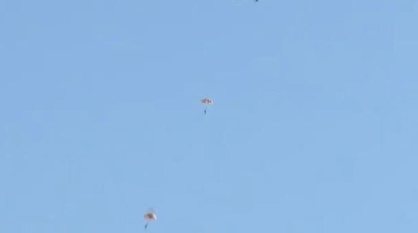 ABD Kongre binasında panik! İzinsiz uçuş yaptılar