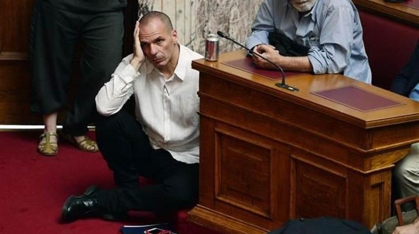  Aleksis &Ccedil;ipras: IMF'nin b&uuml;y&uuml;k sorumluluğu var