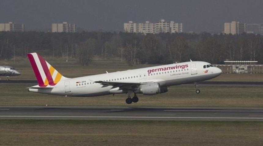 Germanwings uçağı Stuttgart'a zorunlu iniş yaptı