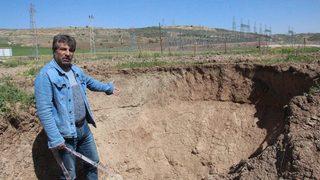 Gözlerine inanamadı! Tarla sahibi korku içinde: 30 yıldır ilk kez böyle bir şey görüyorum