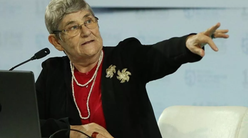 Canan Karatay’dan endişe verici açıklama: Çocukların elinden düşmüyor, her evde var! Alkolden farkı yok