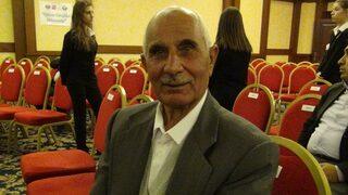 Çöpçülük yaparak kazandığı birikimiyle okul yaptırdı