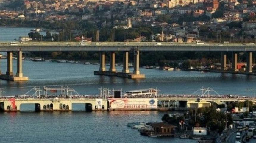 İstanbul'da koca köprü kayboldu