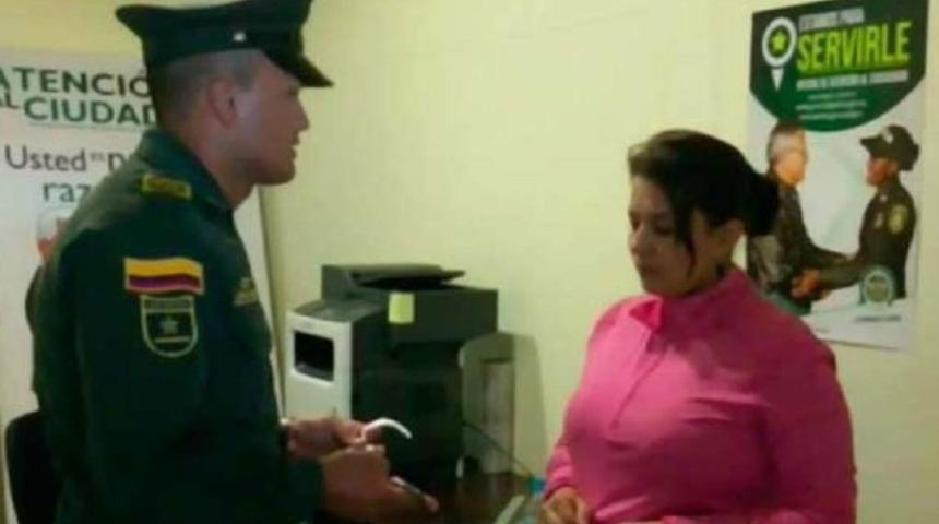 Göğüslerine kokain enjekte ederek kaçırmak istedi