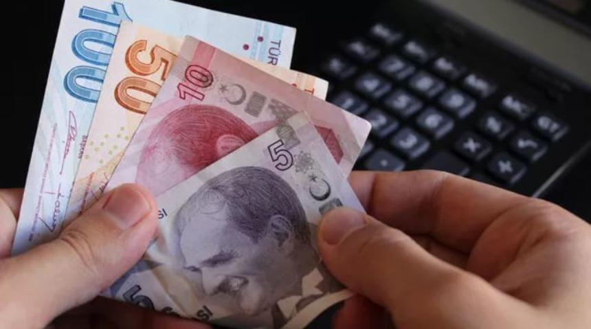 Bayram öncesi kredi çılgınlığı başladı! Acil paraya ihtiyacı olana yüzde 1,49 – 1,55 – 1,65 faiz oranıyla ihtiyaç kredisi!
