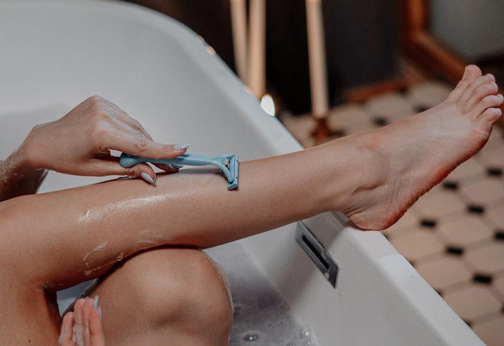 Tüylerinizi yanlış alıyor olabilirsiniz! Kadınların sıklıkla yaptığı hatalar G2