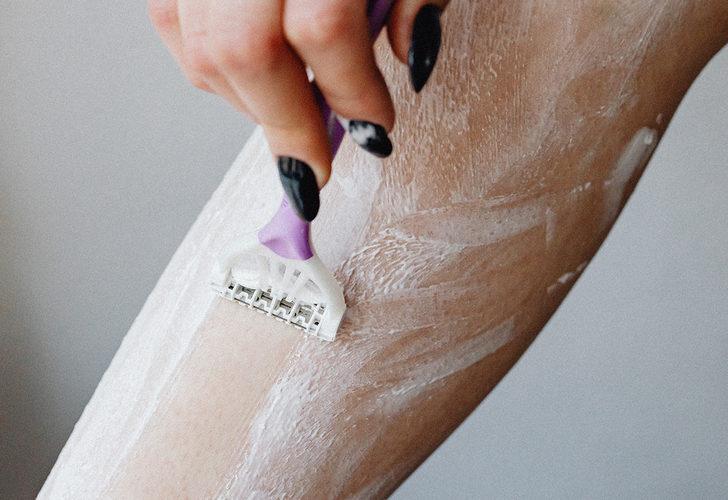 Tüylerinizi yanlış alıyor olabilirsiniz! Kadınların sıklıkla yaptığı hatalar G5