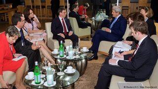 Küba ve ABD arasında tarihi görüşme