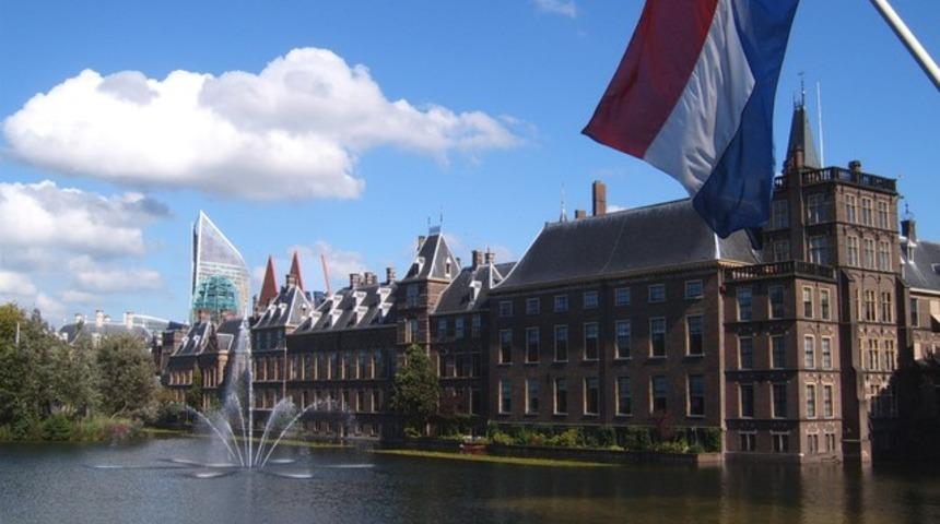 "Başbakan ve kral 'soykırım' için Ermenistan'a gitsin" önerisine ret