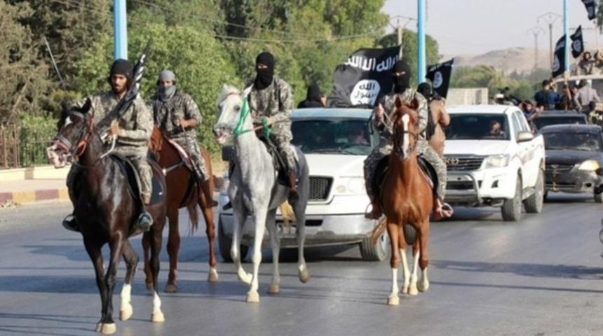 IŞİD, Selahattin kentinde Türkmen köylerine saldırıyor