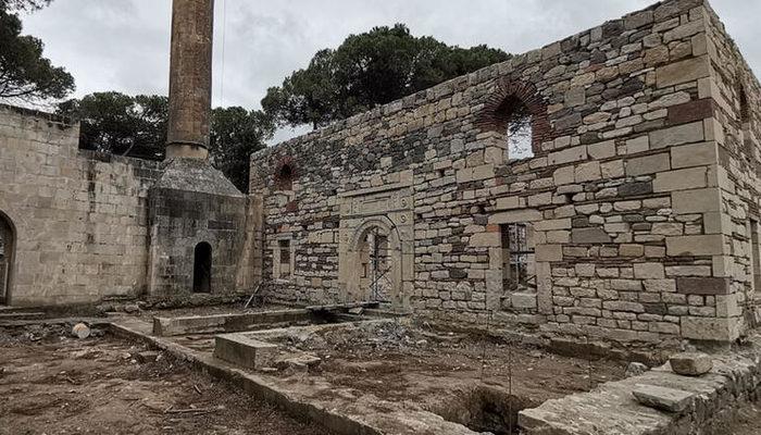 Restorasyon çalışmalarında beklenmedik sürpriz! 642 yıllık camide bulununca çalışmalar durduruldu