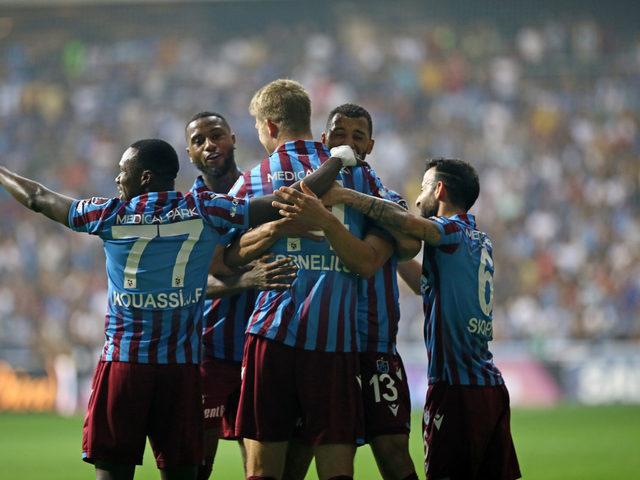 Son dakika: Trabzonspor, Adana Demirspor'u yıktı ve şampiyonluğa 1 kaldı!