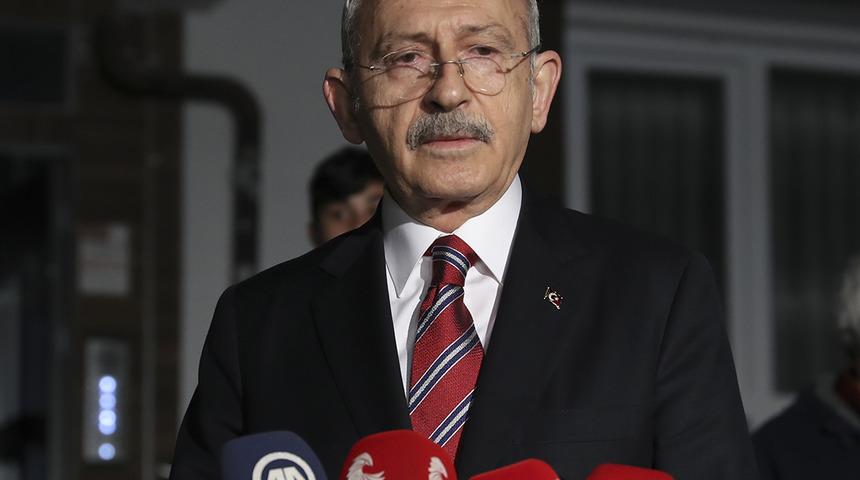 Kemal Kılıçdaroğlu, elektriği kesilen aileyi ziyaret etti! 'Beni duygulandıran, derinden üzen...'