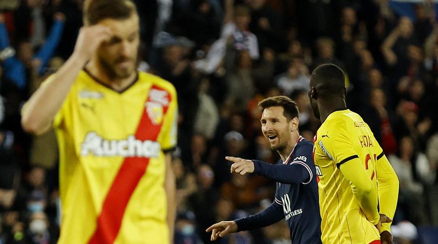 Lionel Messi'nin fotoğrafına yorum yağdı! Sarı - kırmızı giyince Galatasaray taraftarları...