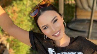 Squat şovuyla gündeme gelmişti! Emel Özkızıltaş'ın pozunda göğüs detayı dikkat çekti