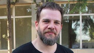 Babasının cenazesine katılamayan Tolga Karel kimdir? Tolga Karel kaç yaşında, nerelidir?