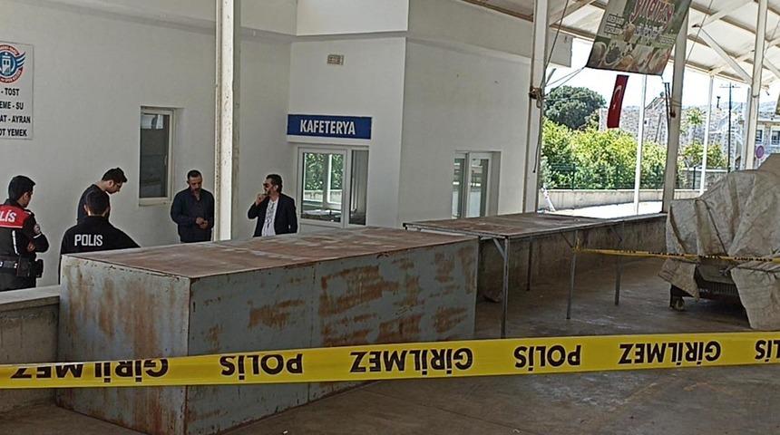 Sabah saatlerinde pazar yerine gelenler karşılaştıkları manzarayla şoke oldu