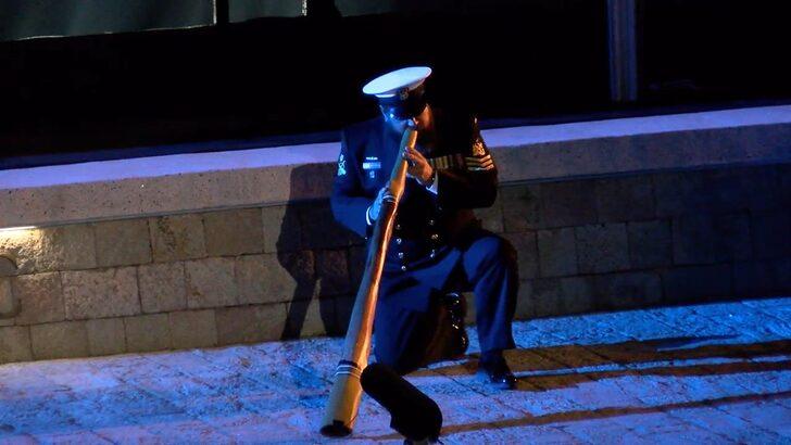 Anzak Koyu'nda geleneksel 'şafak ayini'! İki yıl aradan sonra... G1