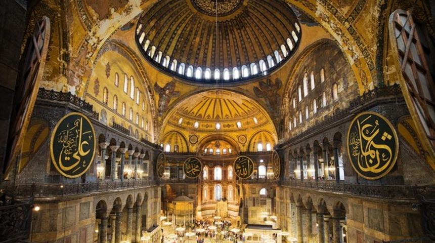 Rus milletvekili Ayasofya'yı istedi