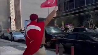 Kuruluş Osman oyuncusu Celal Al Ermenilerin eylemini görünce...