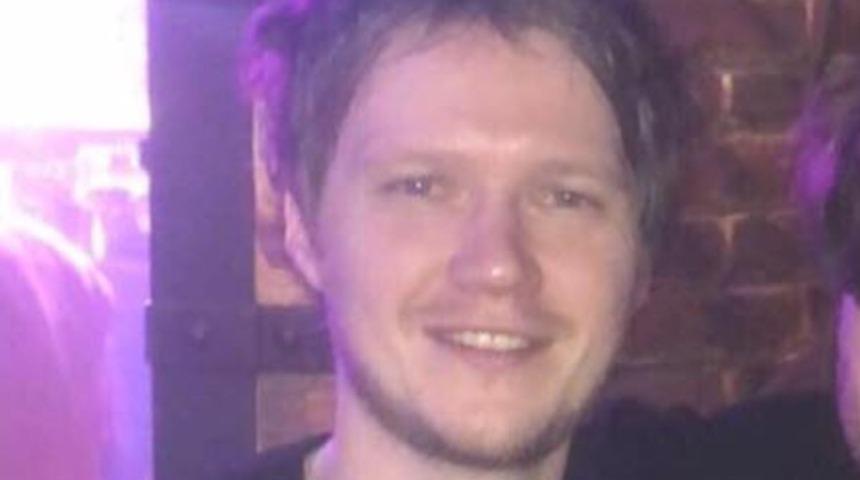 Öğretmenin cinsel ilişkiye girdiği lise öğrencisinin annesi olayı savundu! “Okuldan atılmaması için...”