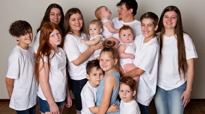 12 çocuk annesi, 88 aydır hamile ve sadece 32 yaşında! İtiraf etti