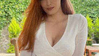 43 yaşındaki Mine Tugay'ın mini etekli paylaşımına beğeni yağdı! Hala taş gibi