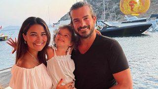 Survivor Panorama yorumcusu Hakan Hatipoğlu'nun eşi Gizem Hatipoğlu güzelliğiyle nefes kesti