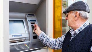 Emekliler dikkat! O tarih geldi: Bayram ikramiyeleri hesaplara yatıyor...