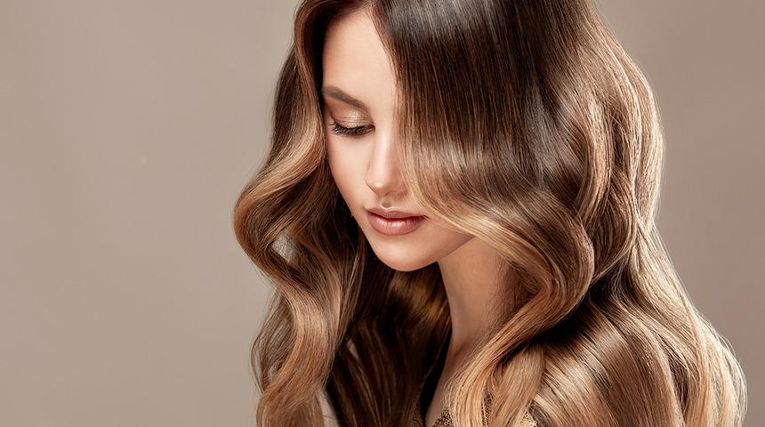 Saçlarınız hiç olmadığı kadar gür olacak! Saçı kısa sürede gürleştiren tarif 