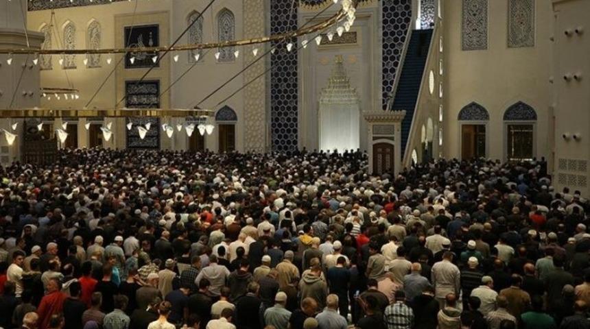 2022 son teravih namazı ne zaman kılınacak? Teravih namazı saat kaçta? Diyanet ile son teravih namazı ne zaman kılınacak?