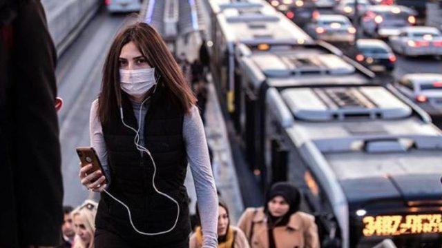 Maske zorunluluğu kalktı mı? 26 Nisan Bilim Kurulu kararları ne? Toplu taşımada maske yasağı devam ediyor mu?