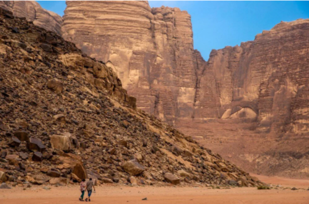D&uuml;nyada Mars deneyimi yaşamak isteyenler Rum Vadisi&rsquo;ne akın ediyor! D&uuml;nyaca &uuml;nl&uuml; filme ev sahipliği yaptı