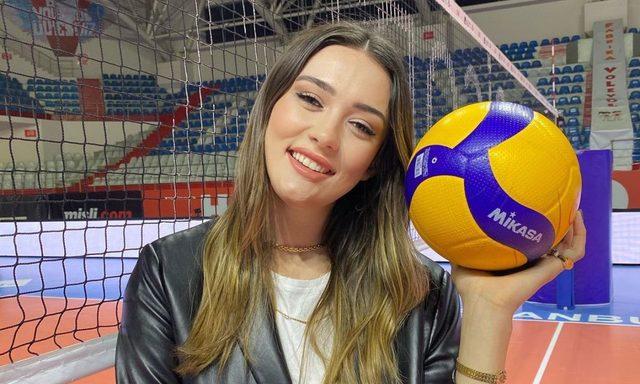 Voleybol oyuncusu Zehra Güneş Yargı'nın Ceylin'i Pınar Deniz ile bir araya geldi