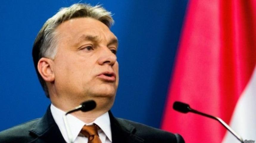 Macaristan Başbakanı Orban: Sığınmacılar Hristiyan kökleri tehdit ediyor