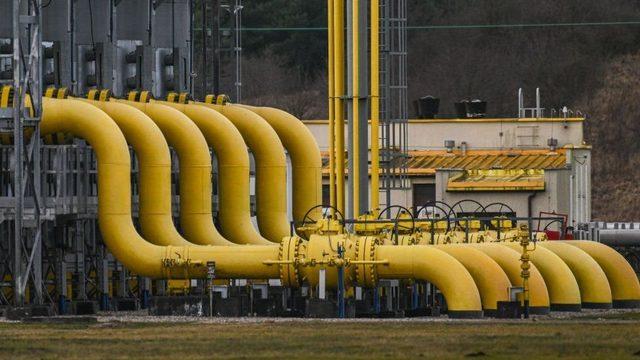 Rus enerji devi Gazprom, Bulgaristan ve Polonya'ya doğal gazı kestiğini açıkladı