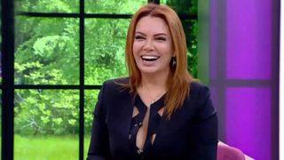 Pınar Eliçe kimdir? 2. Sayfa konuğu Pınar Eliçe nereli ve kaç yaşında? Evli mi?