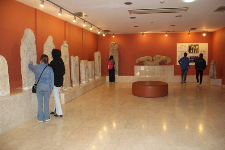 Sinop Arkeoloji Müzesi binlerce yıllık eserleriyle tarihi gözler önüne seriyor G5