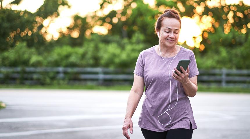 Gerçekten günde 10.000 adım yürümeniz gerekiyor mu?