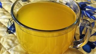 Ağrıyı şıp diye keser, vücutta iltihap bırakmaz, bağırsaklara çok iyi gelir! Mucizevi karışımı içen doktor yüzü görmüyor