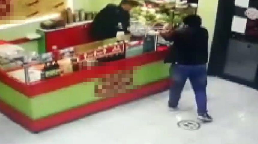 Avcılar’da çiğ köftecide dehşet! Önce sipariş verdi, son kurşunladı