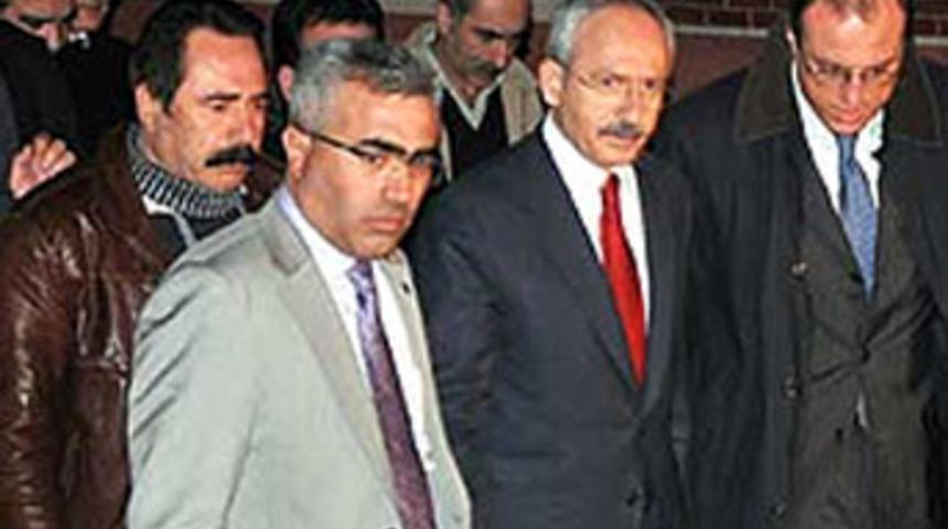 Başbakan'a ses kaydı g&ouml;nderiyor