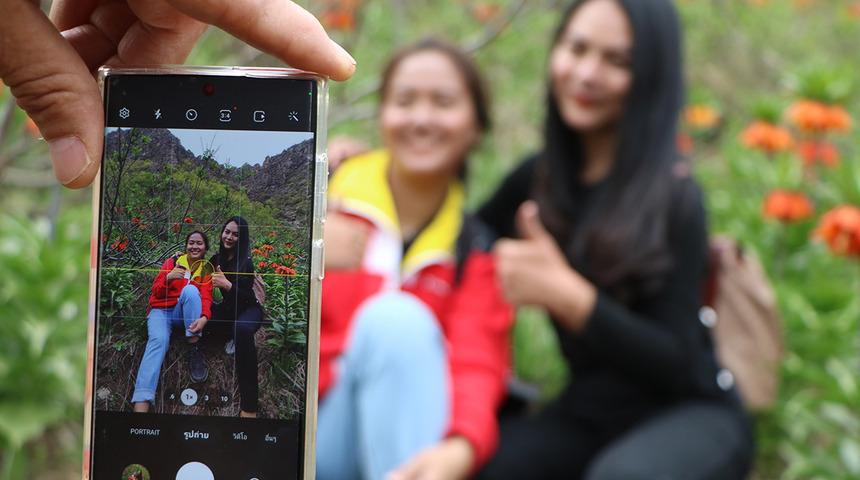 7 bin kilometre yolu göze alıp Hakkari'ye onları görmeye geldiler! Adeta büyülendiler...